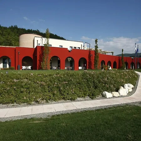 Golf Valcurone リゾート Momperone