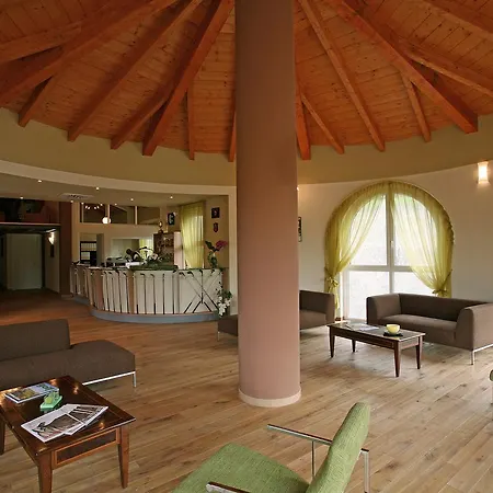 度假村 Golf Valcurone Momperone