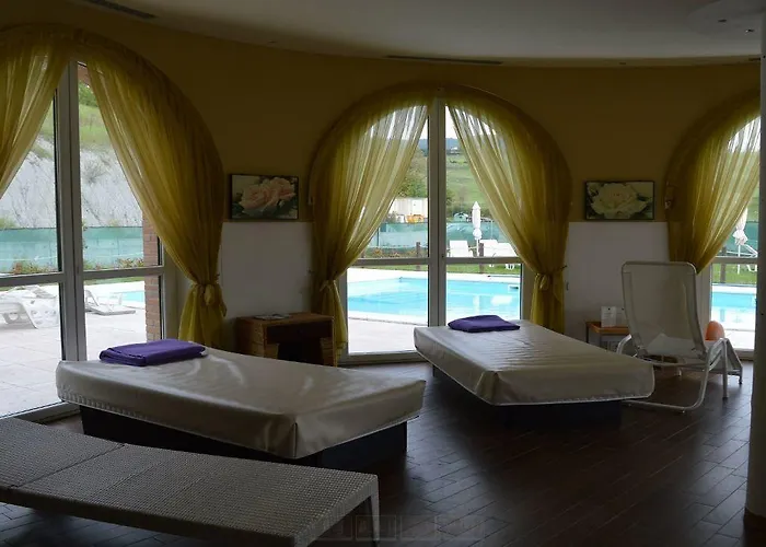 リゾート Golf Valcurone Momperone