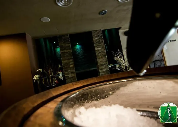 リゾート Golf Valcurone Momperone